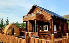 Akureyri Loghouse